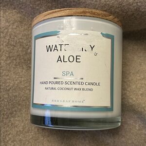 Red Leaf Home candle Waterlily Aloe 24 oz 3 wick candle nwt